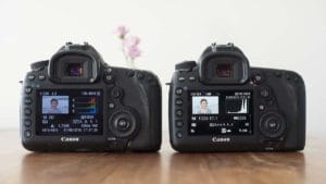 Canon EOS 5D Mark III vs the Canon EOS 5D Mark IV rear view